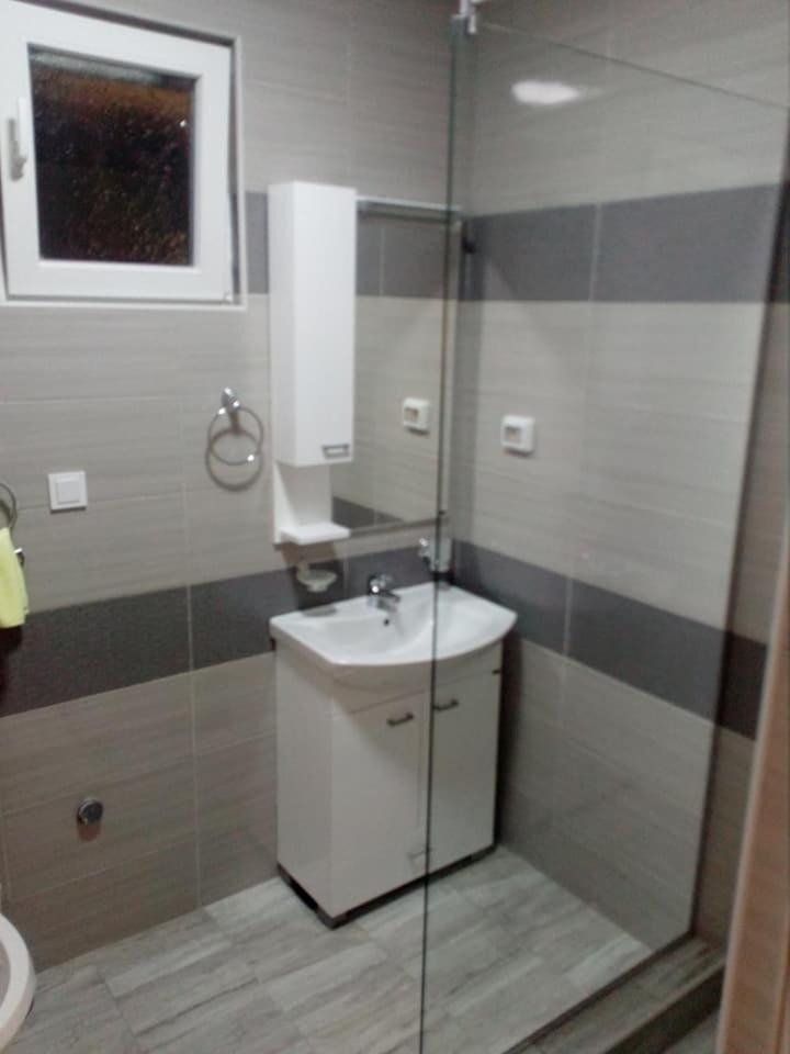 Apartmani M&V Sutomore Luaran gambar