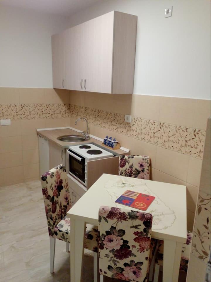 Apartmani M&V Sutomore Luaran gambar